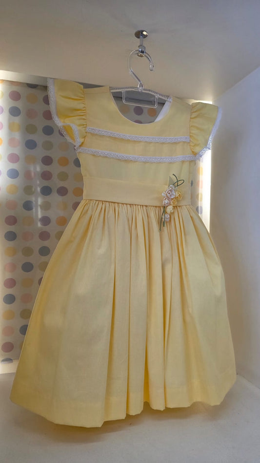 Vestido Amarelo Buá