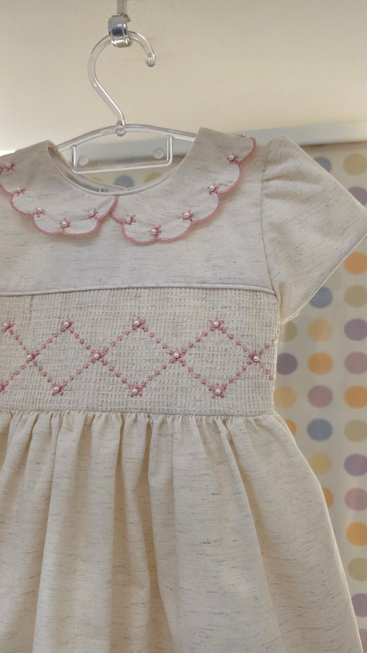 Vestido Bebê Bege Festonê Buá
