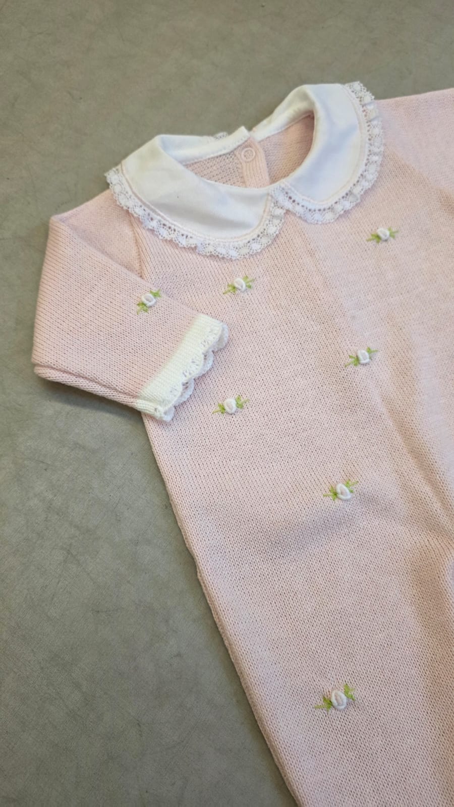 Macacão Bebê Menina Rosa Rococó Flores Buá