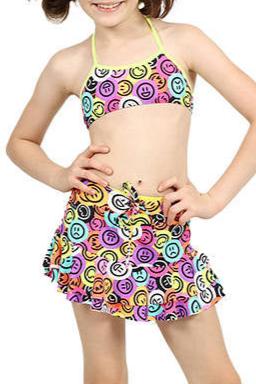 Saia Short Smile Siri