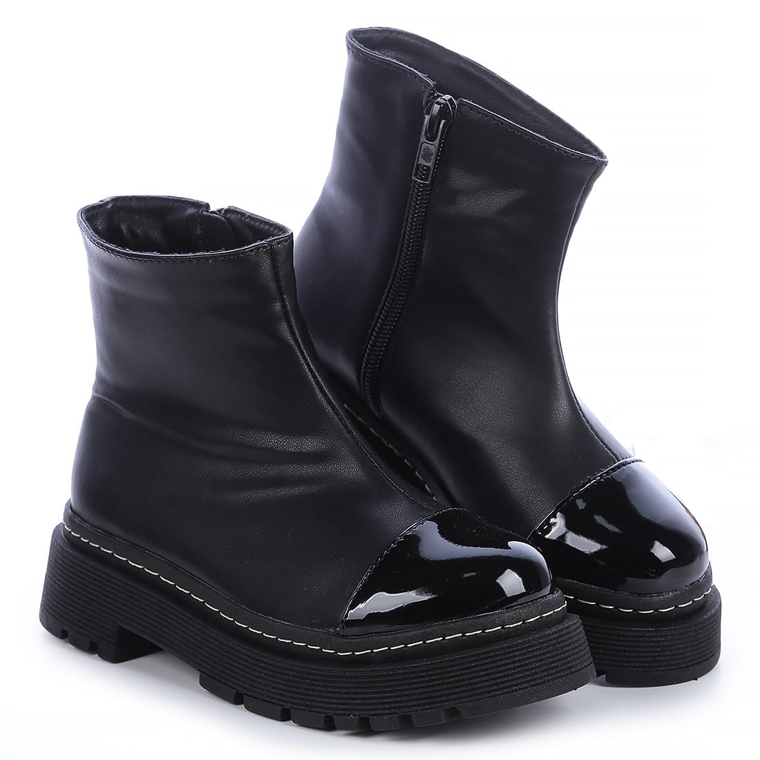 Coturno Preto Maria Lua