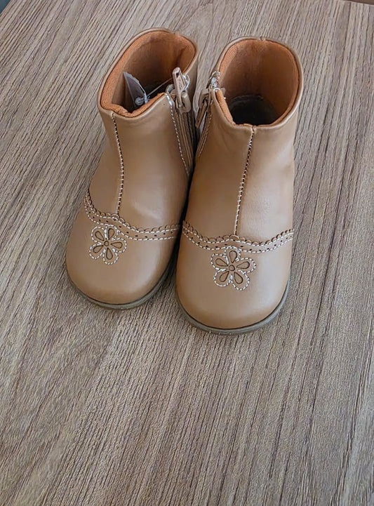 Bota Bebê Cappuccino Buá