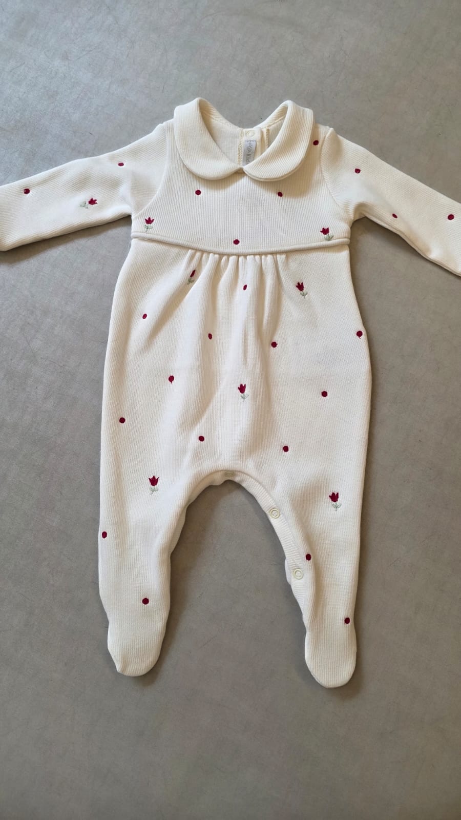 Macacão Bebê Juliana Tuilipas Buá