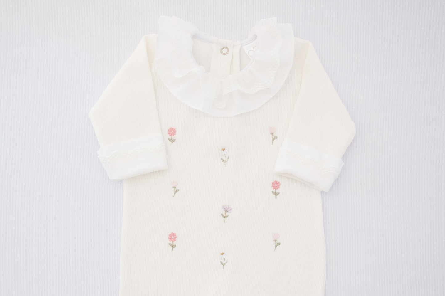 Macacão Bebê Jardim Sonhos Branco Buá
