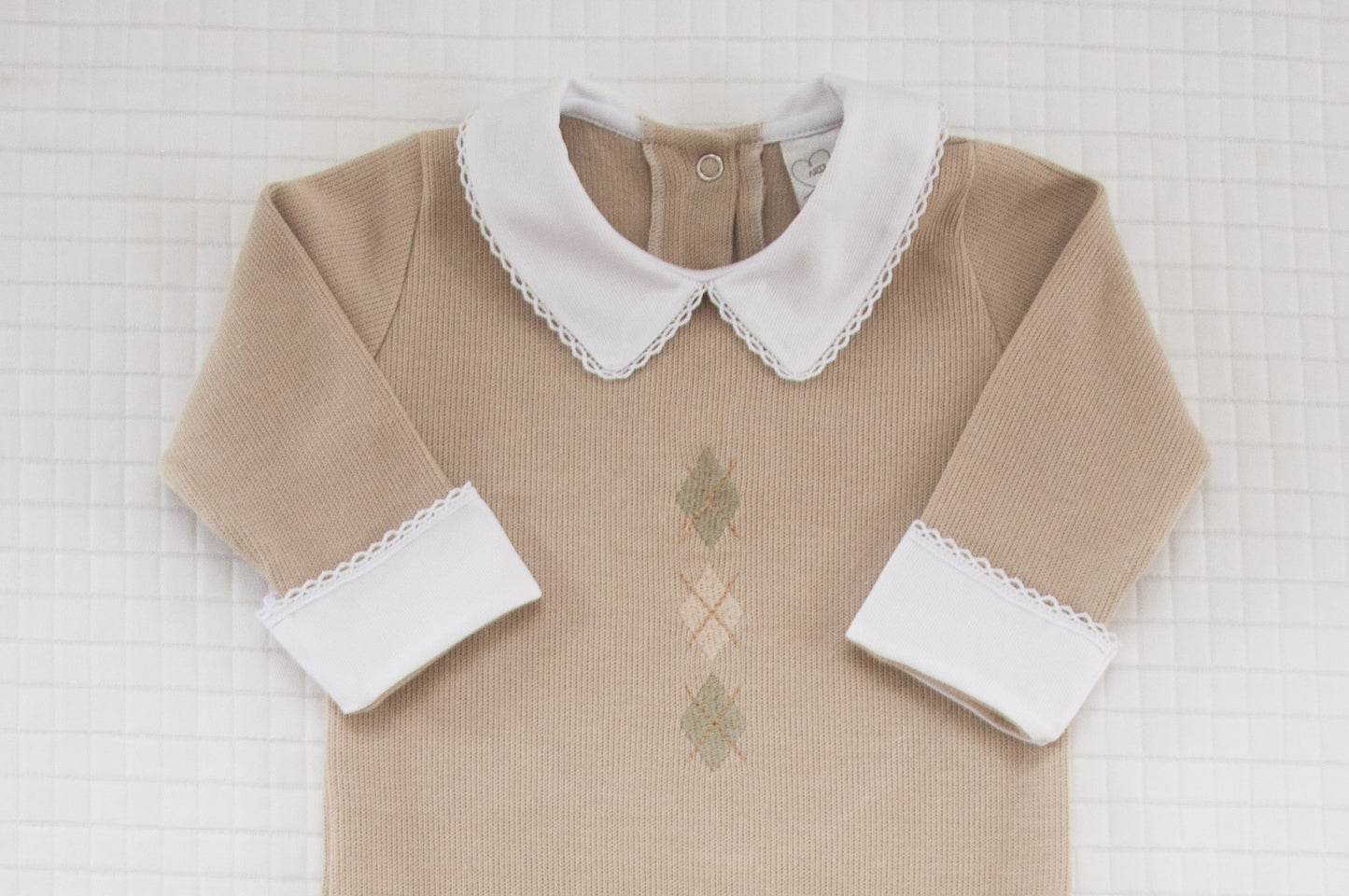 Macacão Bebê Escócia Bege Buá