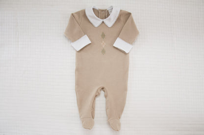 Macacão Bebê Escócia Bege Buá