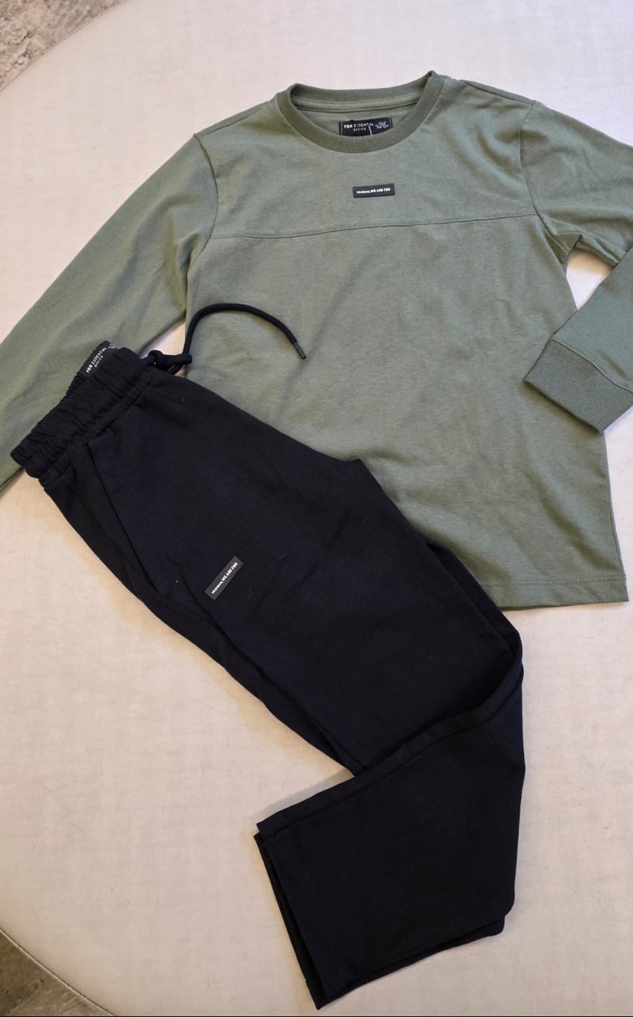 Conjunto Infantil Oliva Buá