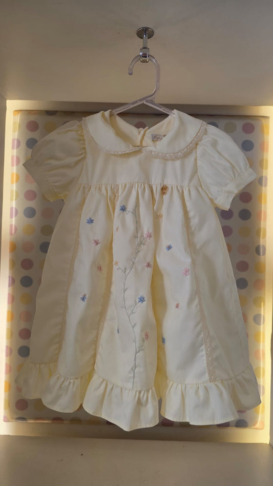 Vestido Infantil Creme Bordado Buá