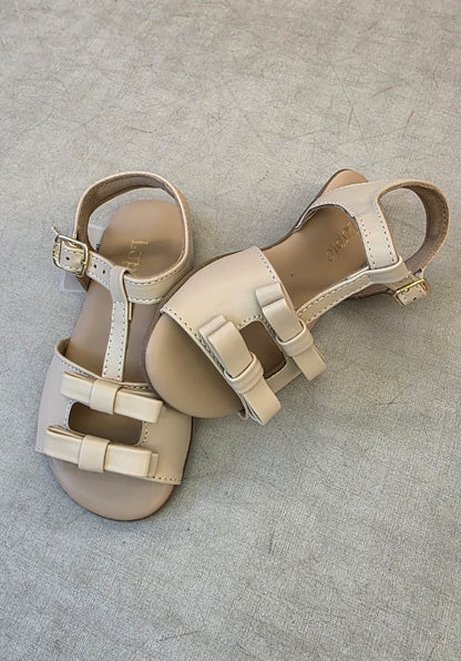 Sandália Infantil Creme Três Laços Buá