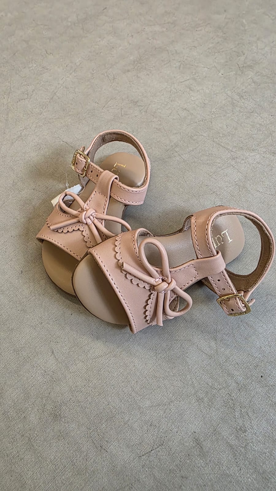 Sandália Bebê Menina Rosa Quartzo Buá