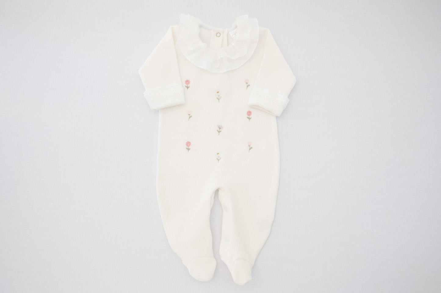 Macacão Bebê Jardim Sonhos Branco Buá