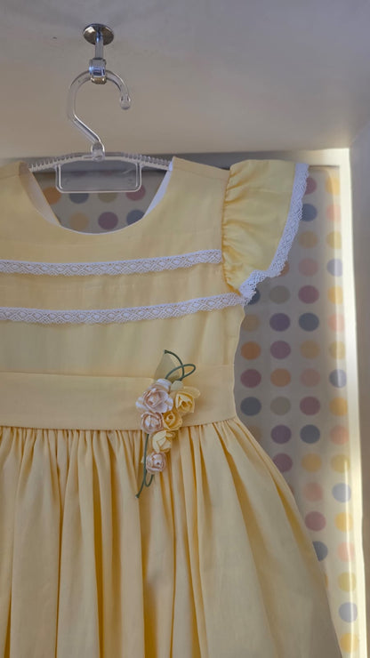 Vestido Amarelo Buá