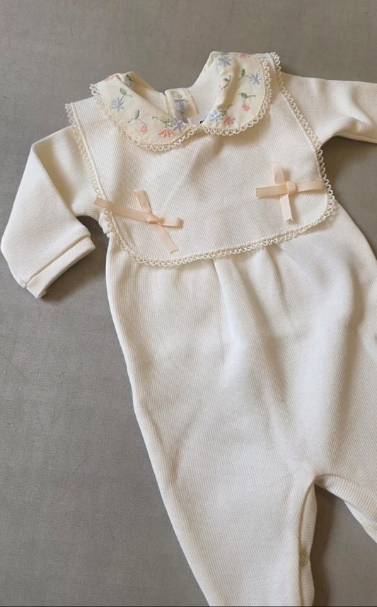 Macacão Leiliane Off Buá