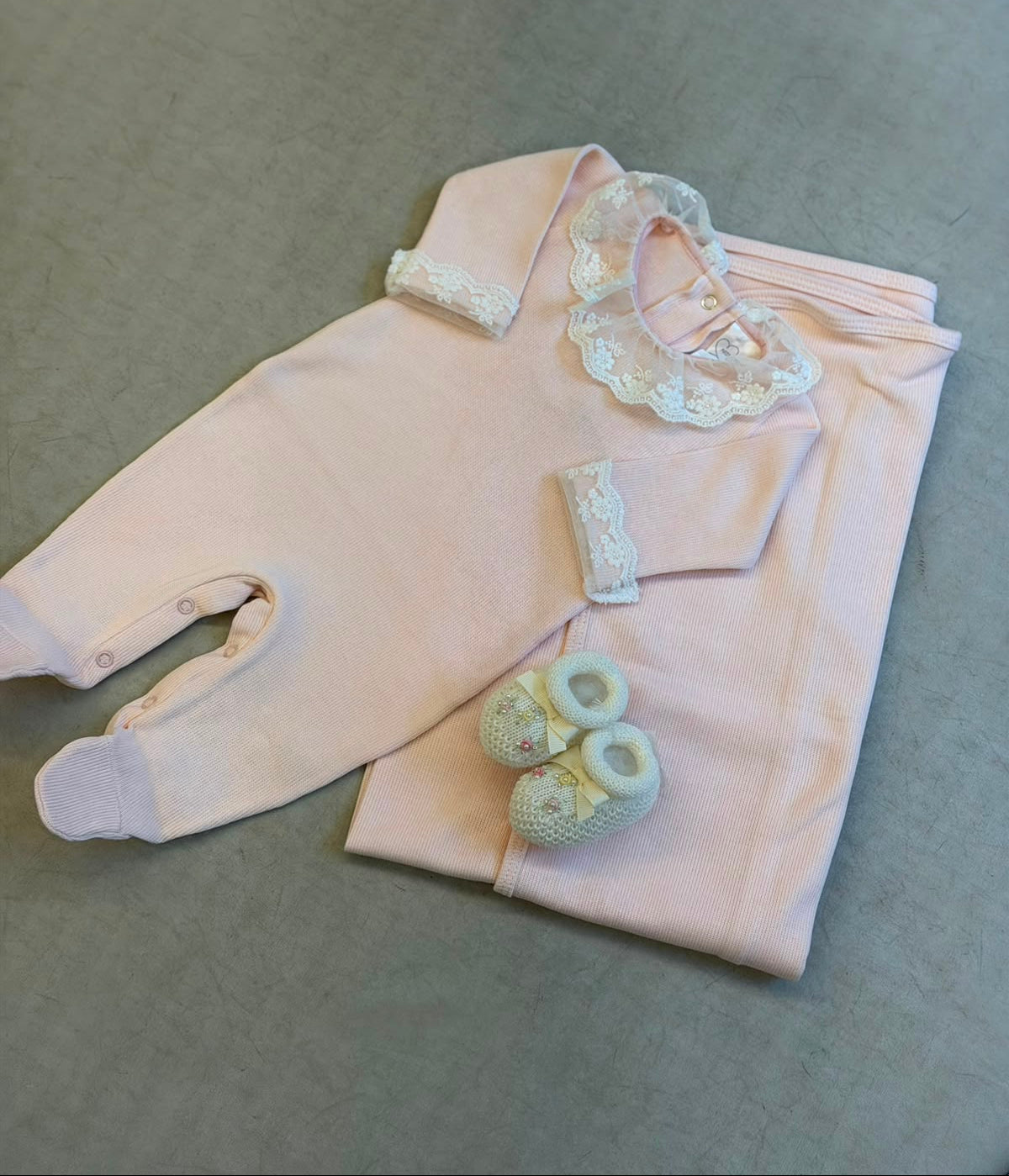 Saída Maternidade Rosa Belle Buá