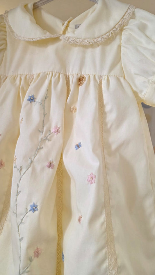 Vestido Infantil Creme Bordado Buá