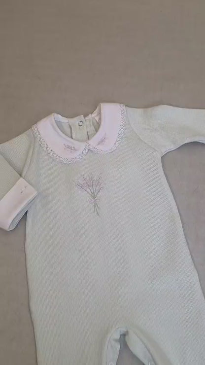 Macacão Bebê Lavanda Verde Buá