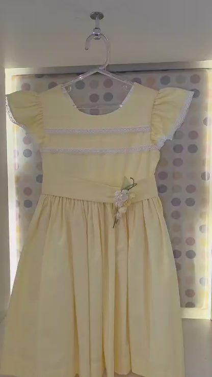 Vestido Amarelo Buá